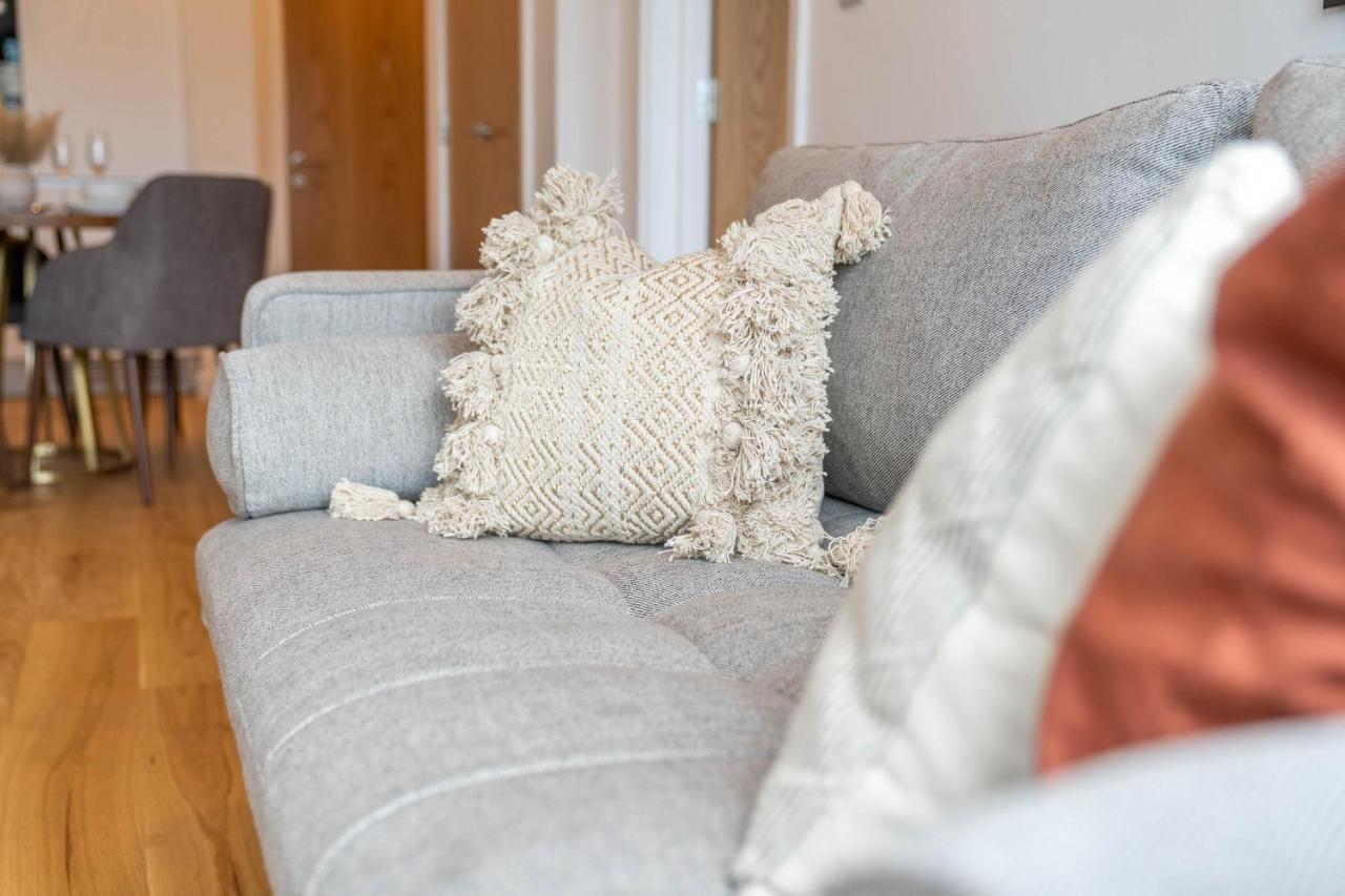 Luxe 1 Bedroom Comfy Apartment - City Centre เบอร์มิงแฮม ภายนอก รูปภาพ