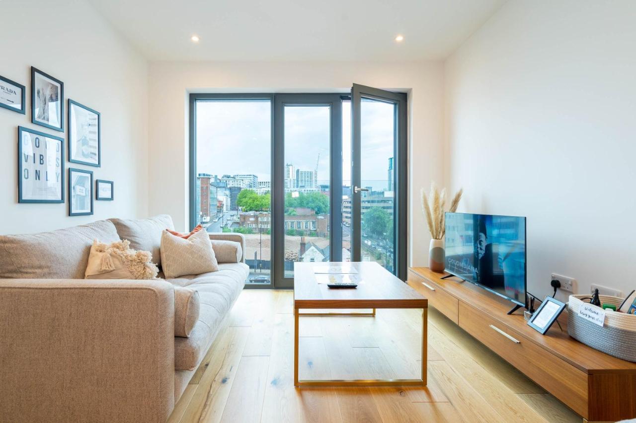 Luxe 1 Bedroom Comfy Apartment - City Centre เบอร์มิงแฮม ภายนอก รูปภาพ